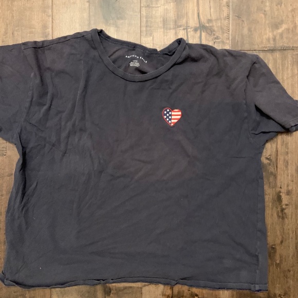 Graphic tee - Picture 2 of 2